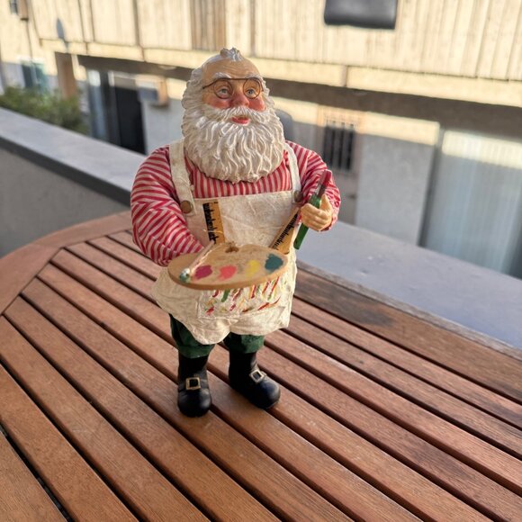 Possible Dreams Clothtique Santa Claus Figurine Holding Painting Palette & Brush - Picture 2 of 6